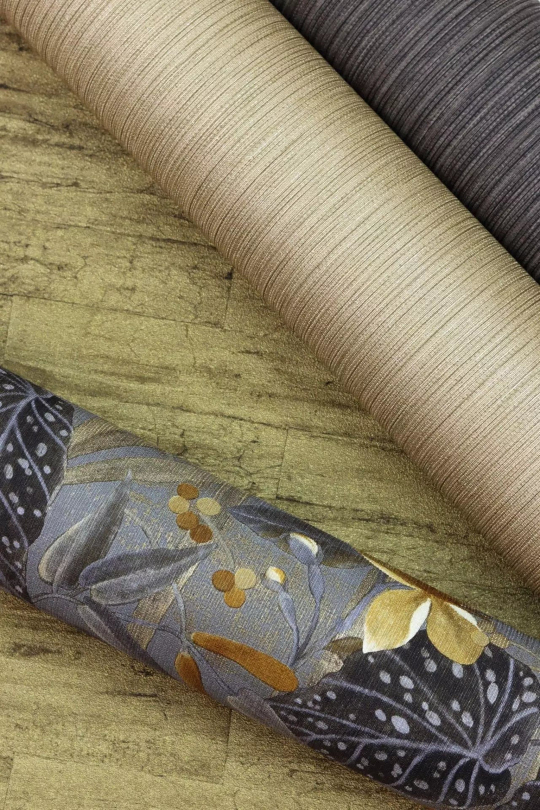 Tapetes ar ziediem un lapām: pelēka, brūna, zelta, RASCH, 538229 RASCH