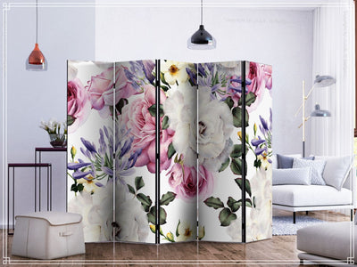 Room divider - Functionality and decor in one?