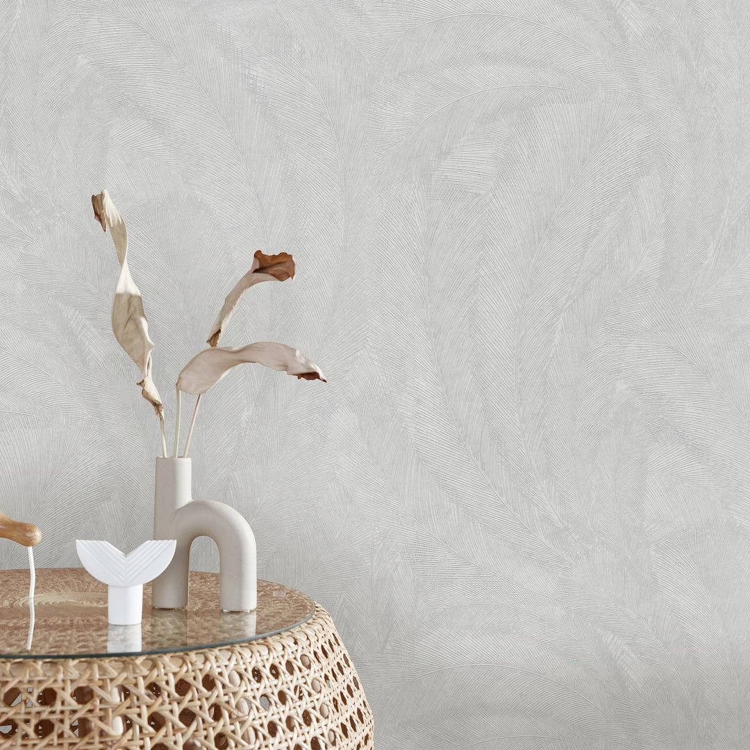 Tapetes ar elegantām un nedaudz spīdīgam lapām,  gaiši pelēkā krāsā - 3776117