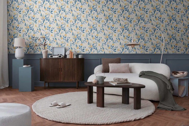 Playful non-woven wallpaper with exotic flowers | White, blue, yellow - 3010142