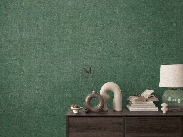 Augstākās kvalitātes neaustas tapetes ar zīdainu, mirdzošu tekstūru | tumši zaļā - 3010221