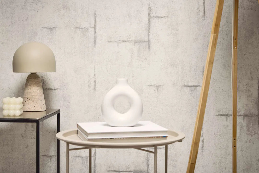 Neaustas tapetes ar betona izskatu un maigu vintāža šarmu | gaiši pelēkā - 3010503