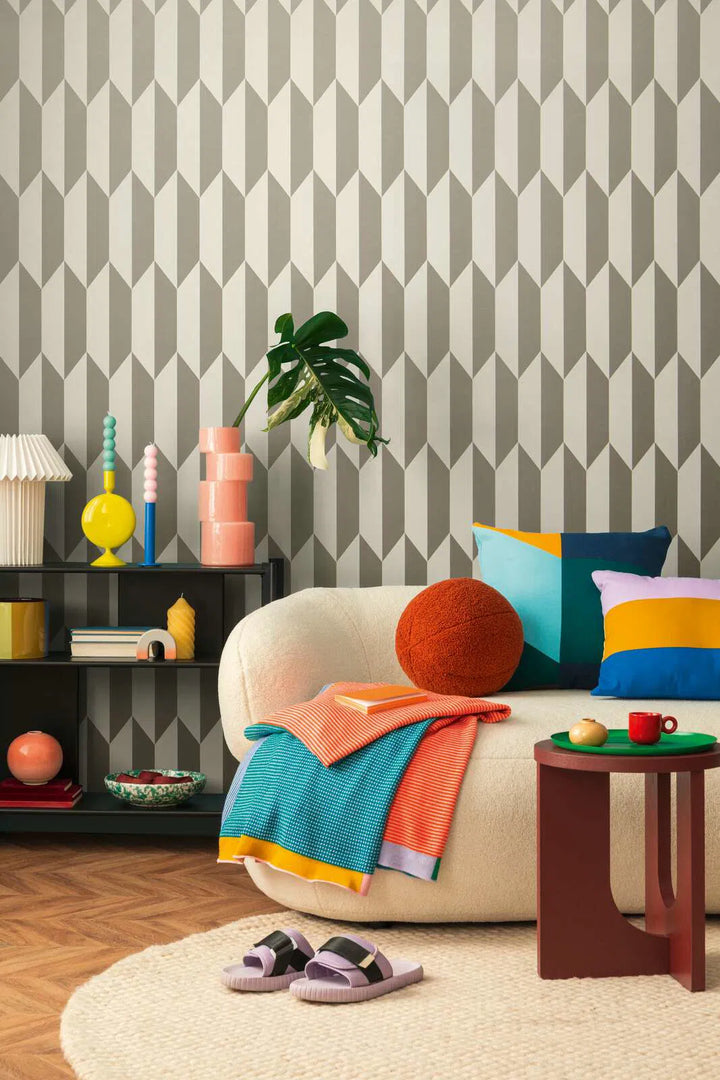 Tapetes ar mirdzošu ģeometrisku rakstu | zeltā krāsā - 3010521