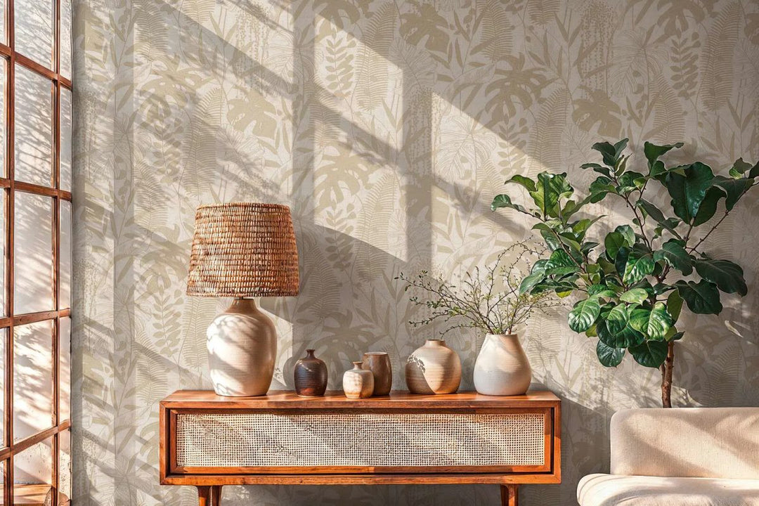 Tapetes botāniskā stilā ar viegli teksturētu lapu ornamentu | bēša - 3012131