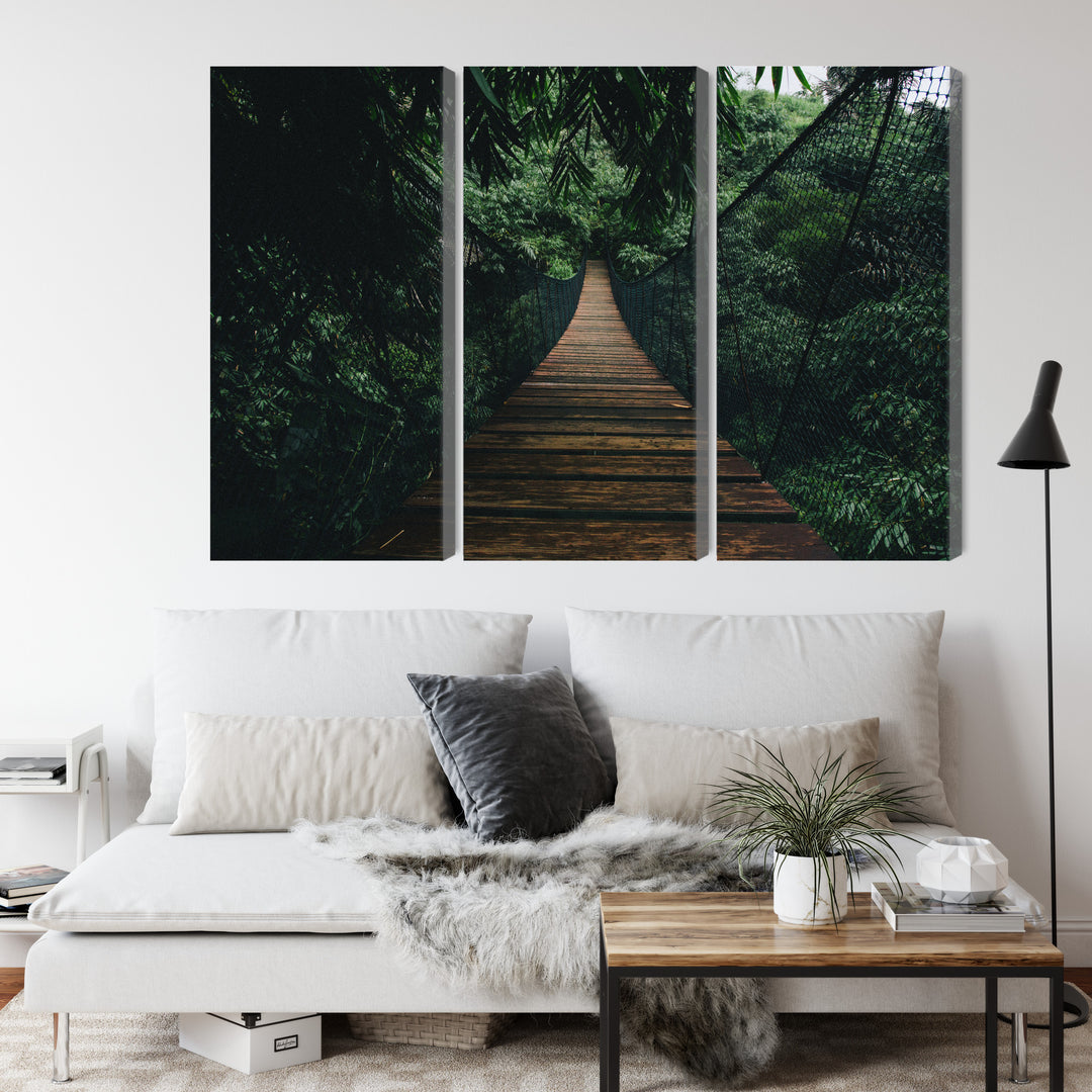 Kanva - Koka piekaramais tilts mežā, N-2004