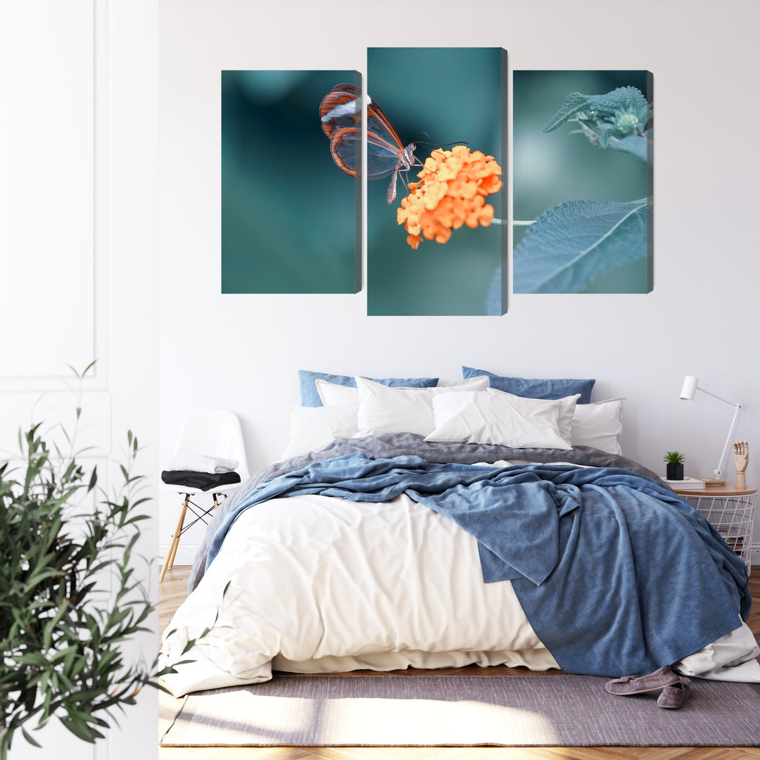 Kanva - Tauriņš vasaras dārzā, N-3829