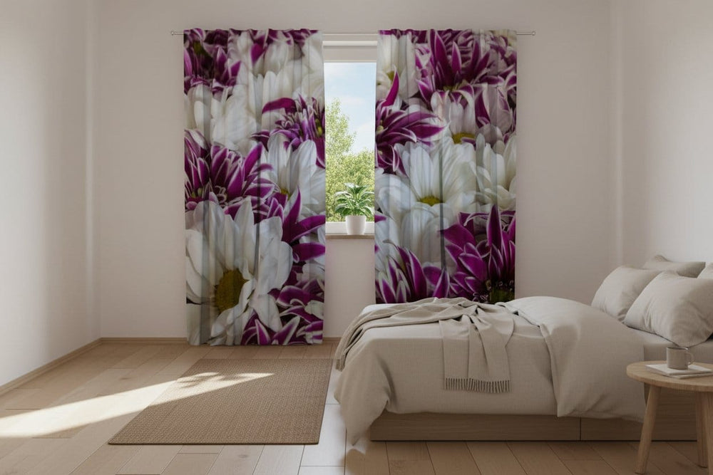 Aizkari ar ziediem - Rudens krizantēmas pušķis - balta, violeta krāsā Tapetenshop.lv