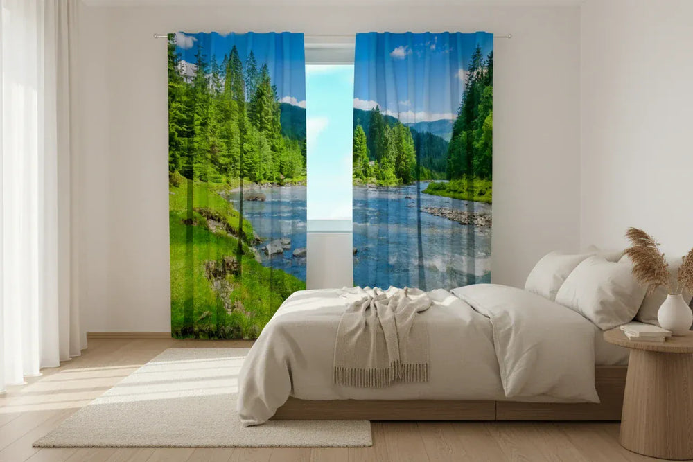 Aizkari viesistabai ar dabu - kalnu upe un skaisti dabas skati Tapetenshop.lv