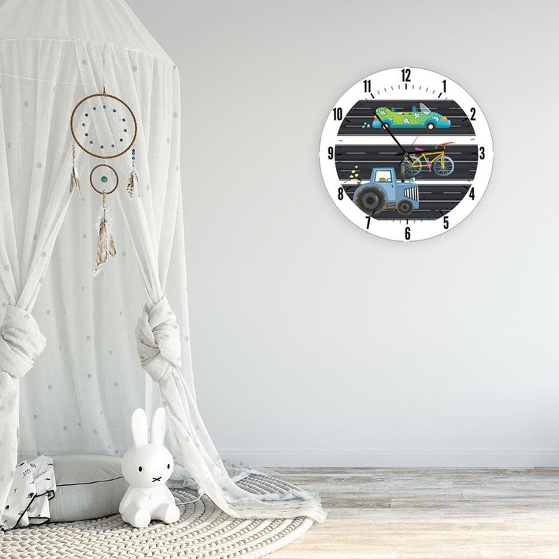 Dekoratīvais sienas pulkstenis Sacensības ar laiku Home Trends