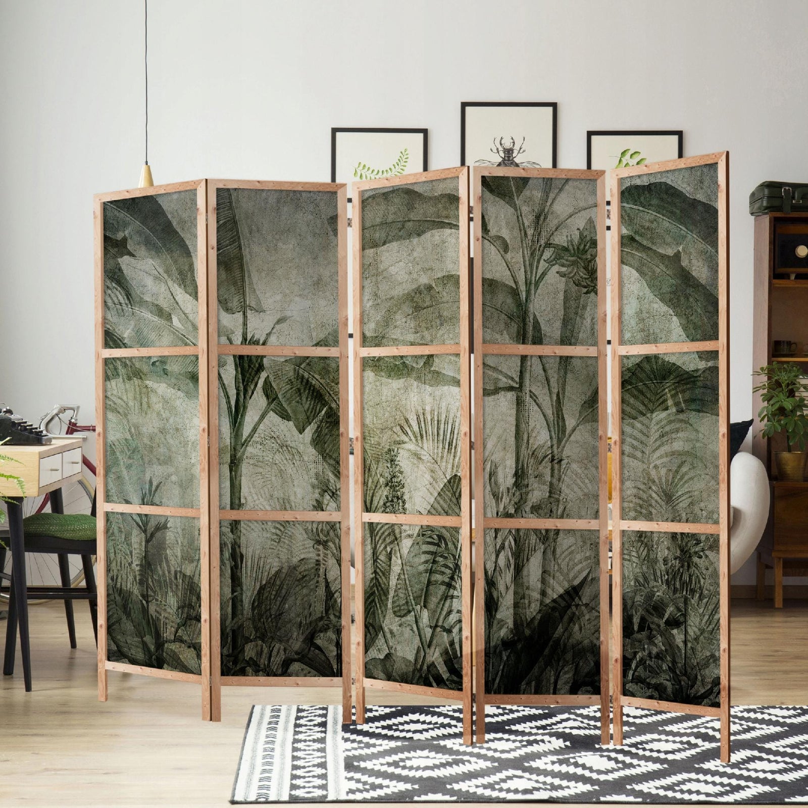 Dekoratīvs koka aizslietnis ar zaļu botānisko apdruku L-ART