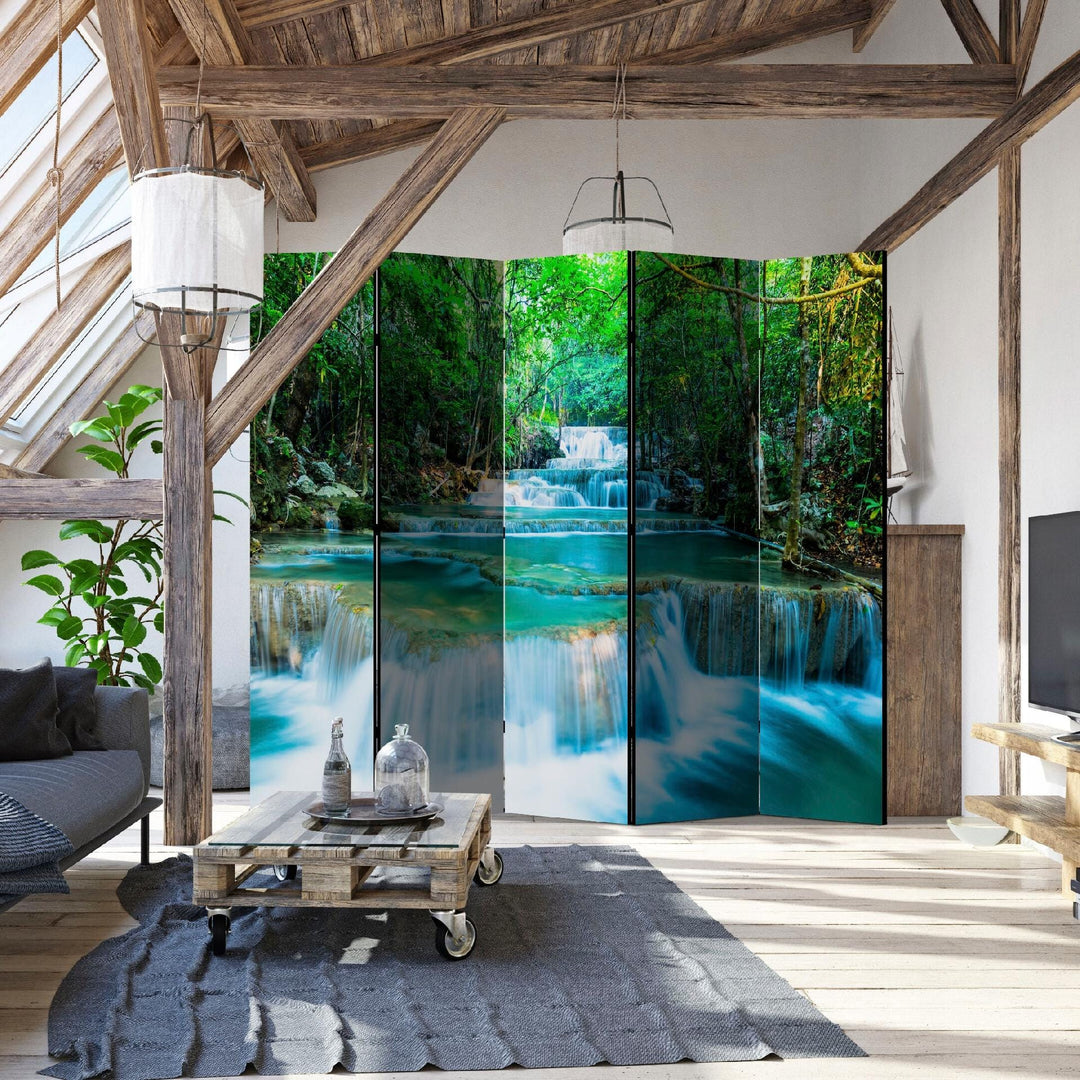 Divpusējs aizslietnis, 225x172, Meža ūdenskrituma kaskāde L-ART