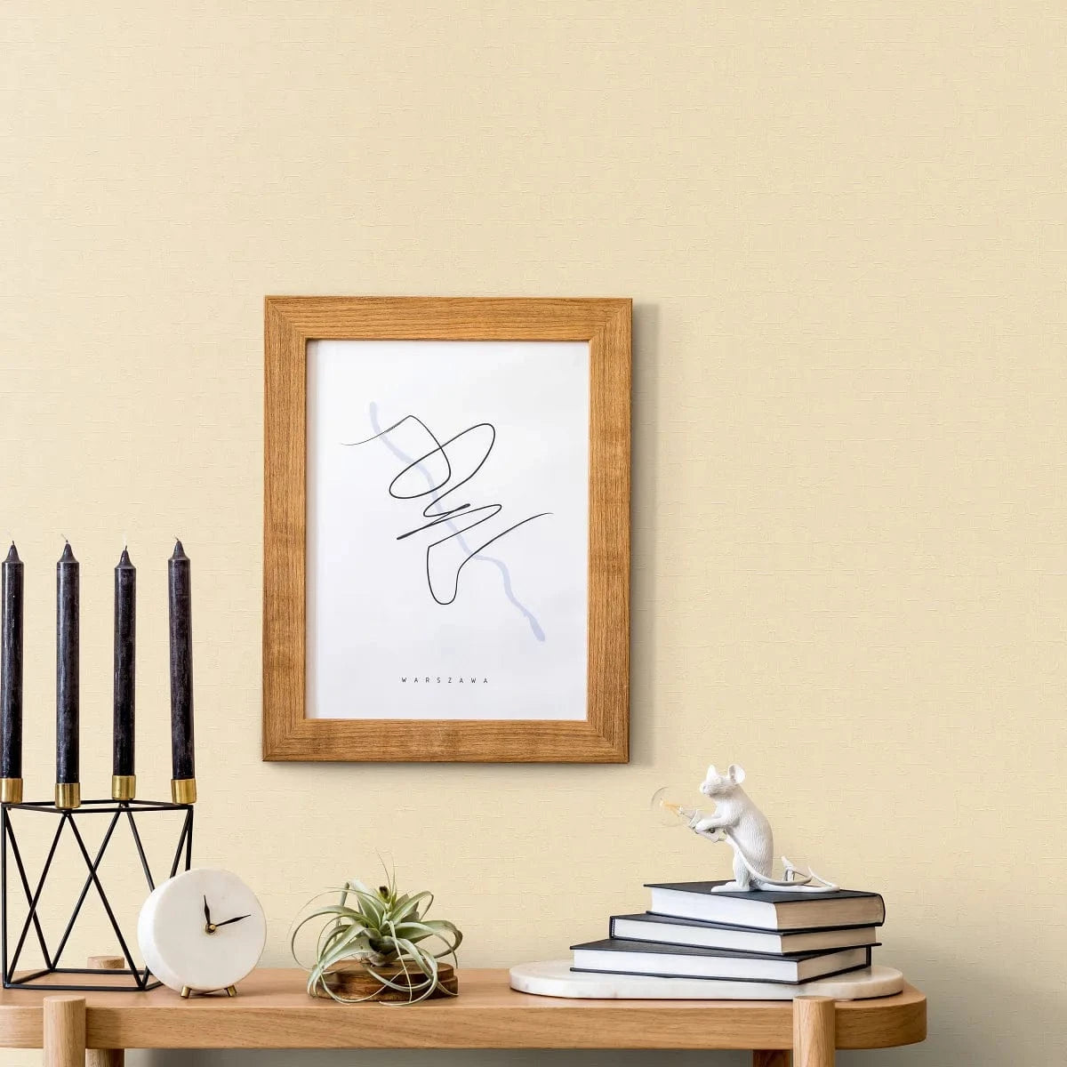 Bēšas flizelīna tapetes ar abstraktu tekstūru siltam interjeram   Tapetenshop.lv