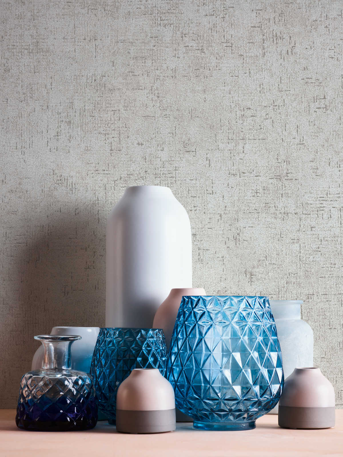 Bēšas tapetes ar dekoratīva apmetuma imitāciju AS 380892 Tapetenshop.lv