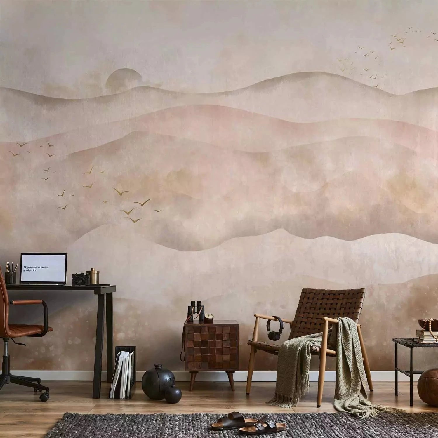 Fototapetes - Abstrakts kalnu ainava ar putniem un sauli bēšā krāsā -  G-ART