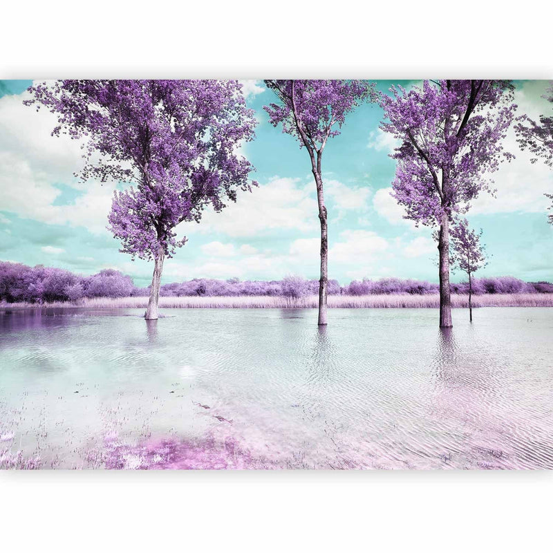 Valokuvatapetti luontonäkymällä - puut veden äärellä Provence-tyyliin violetissa värissä, 60444 G-ART