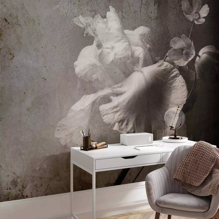 Fototapetes ar ziediem - vintāžas stila ziedu motīvs, pelēkā krāsā G-ART