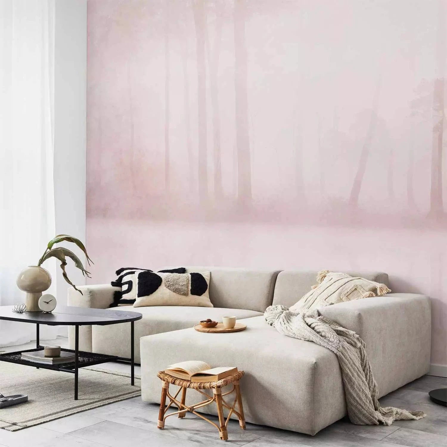 Fototapetes - Miglains mežs rozā toņos, meža ainava ar kokiem un ezeru G-ART