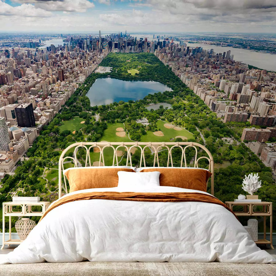 Fototapetes - Ņujorkas parks starp lielpilsētas debesskrāpjiem, zaļā G-ART