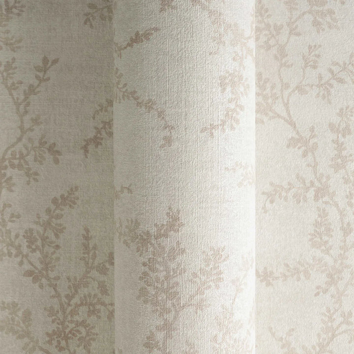 Tapetes ar filigrāniem zariem un tekstila virsmu – krēmkrāsā - 3010565 AS Creation