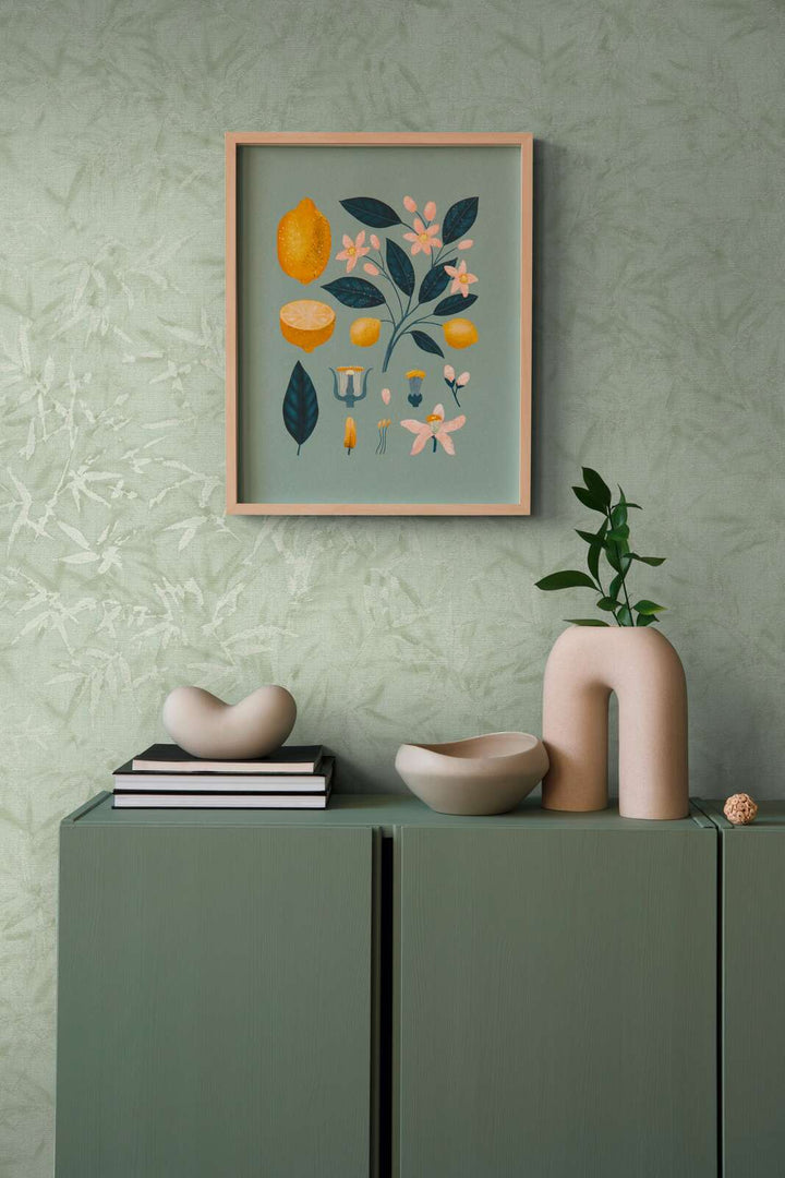 Light gray-green non-woven wallpaper with a bamboo leaf pattern and slight gloss, 3007700