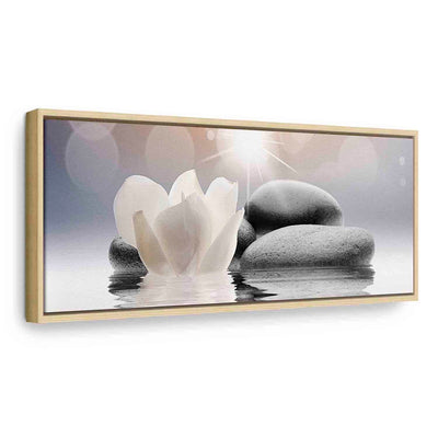 Painting in a wooden frame - Pebbles in water G ART