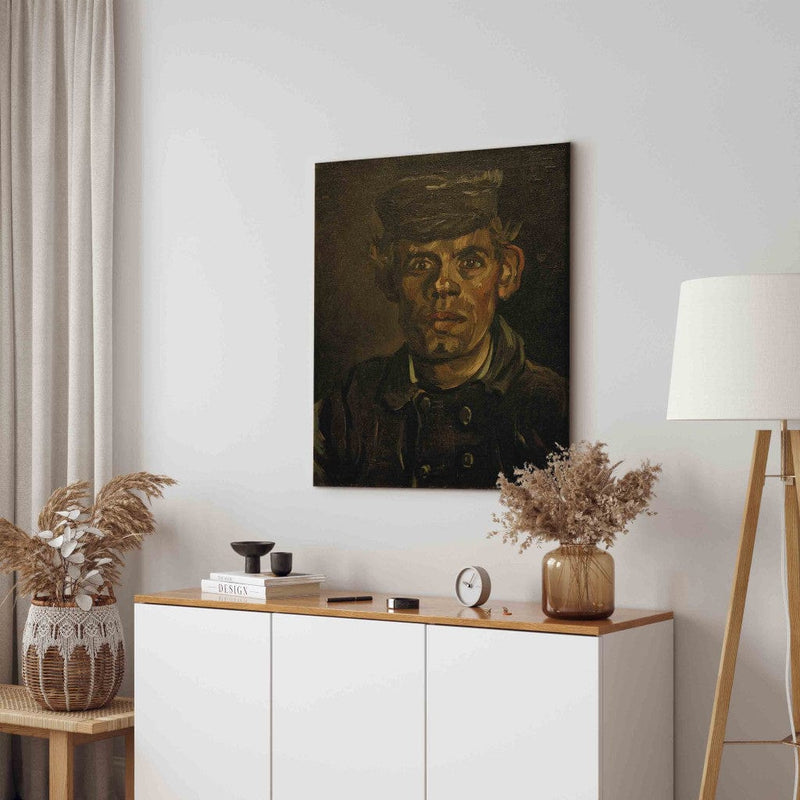 Gleznas reprodukcija (Vinsents van Gogs) - Jauna zemnieka portrets cepurē ar dzeguzi G ART