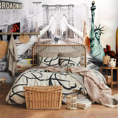 Beautiful Wall Murals With New York Street and Freedom Statue, 60689 G-Art