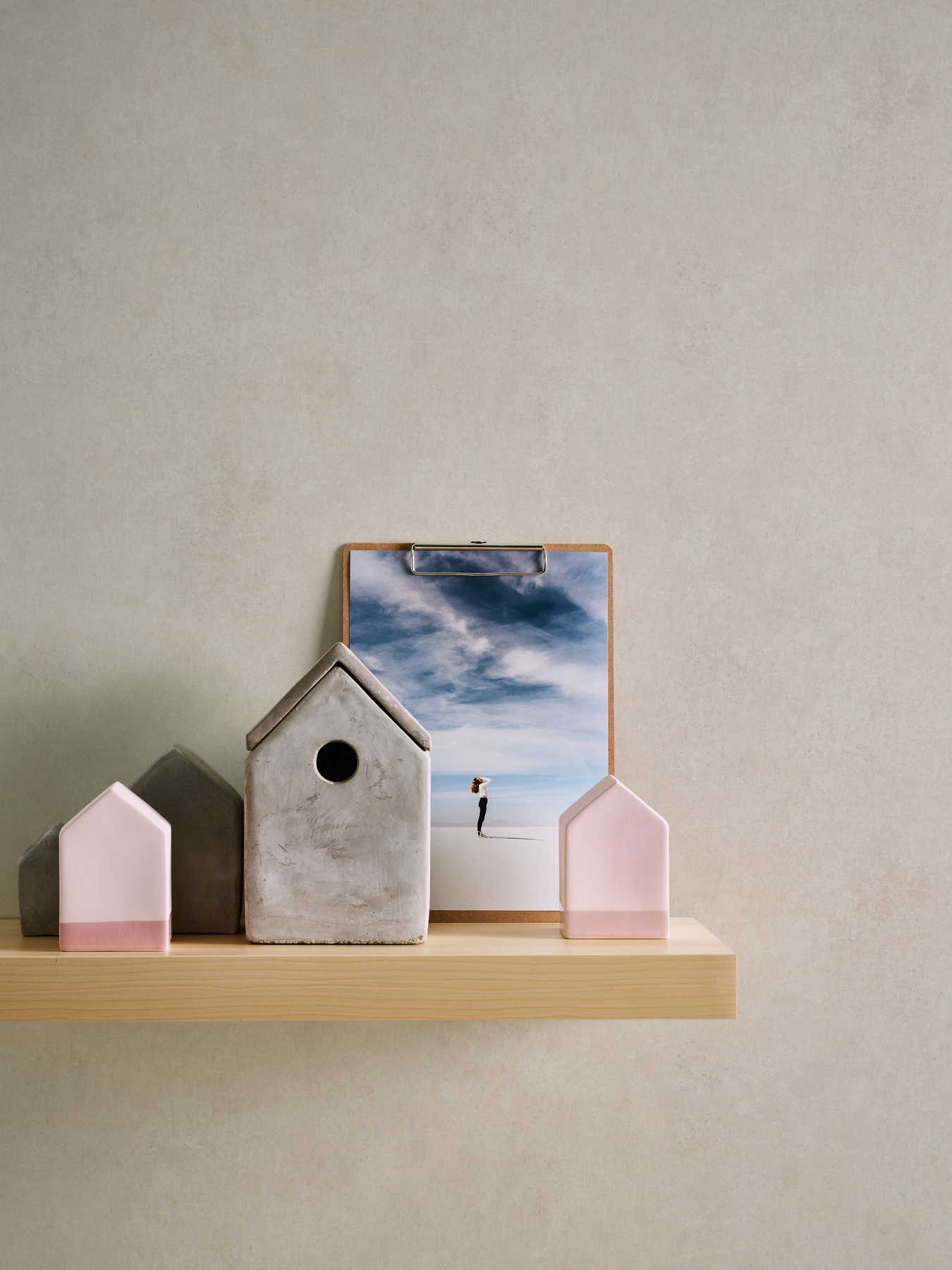 Tapetes 376544 pērļu krāsā ar vintāža efektu Tapetenshop.lv