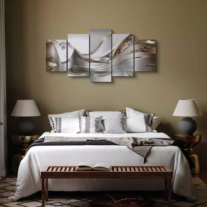 Kanva ar abstrakta rakstu  - Zelta lidojums, zeta viļņi uz pelēka ART XL