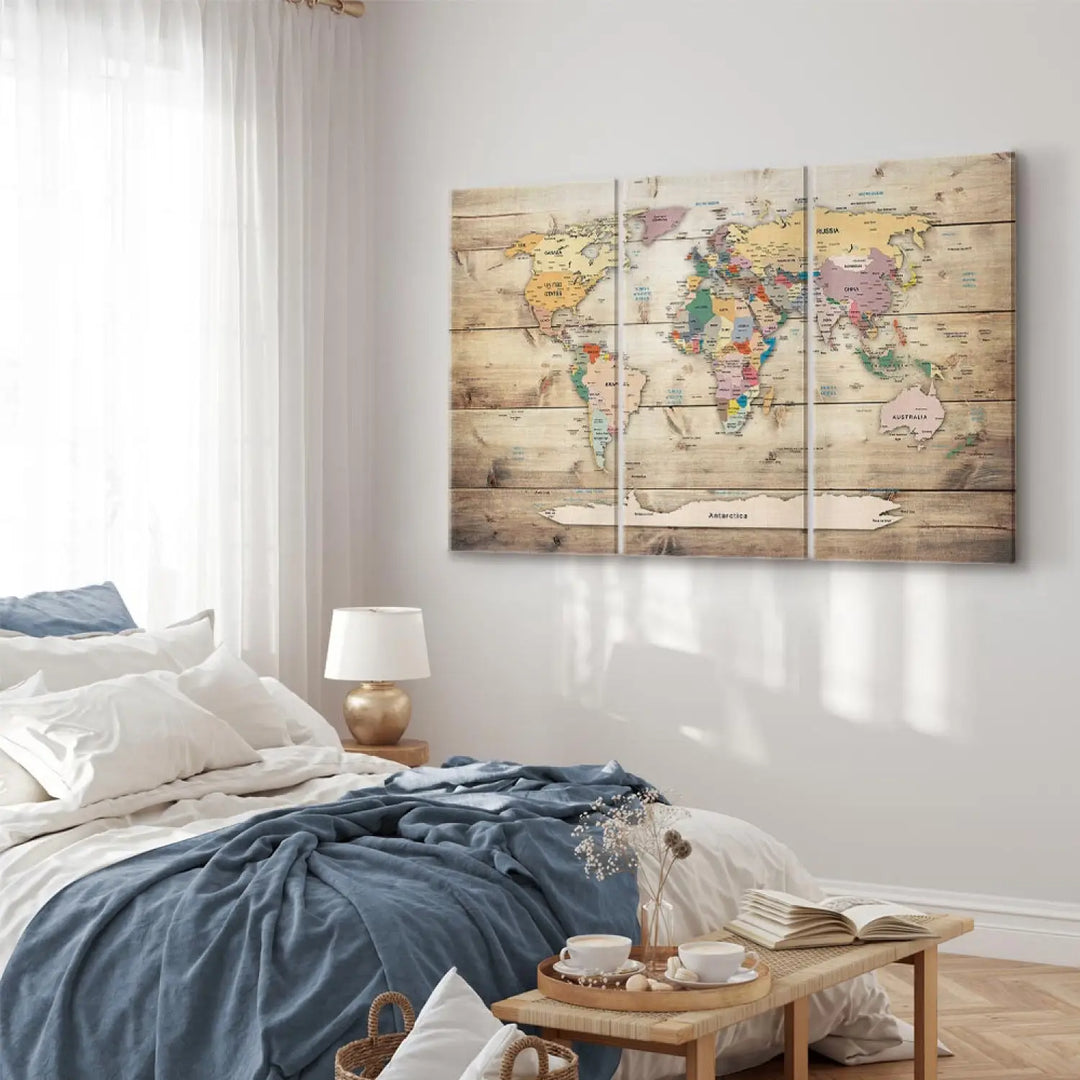 Kanva - Pasaules karte uz bēša koka tekstūras - Sapņu karte ART XL