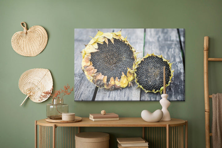 Kanva - Saulespuķes uz pelēku dēļu fona, N-1710 X-ART