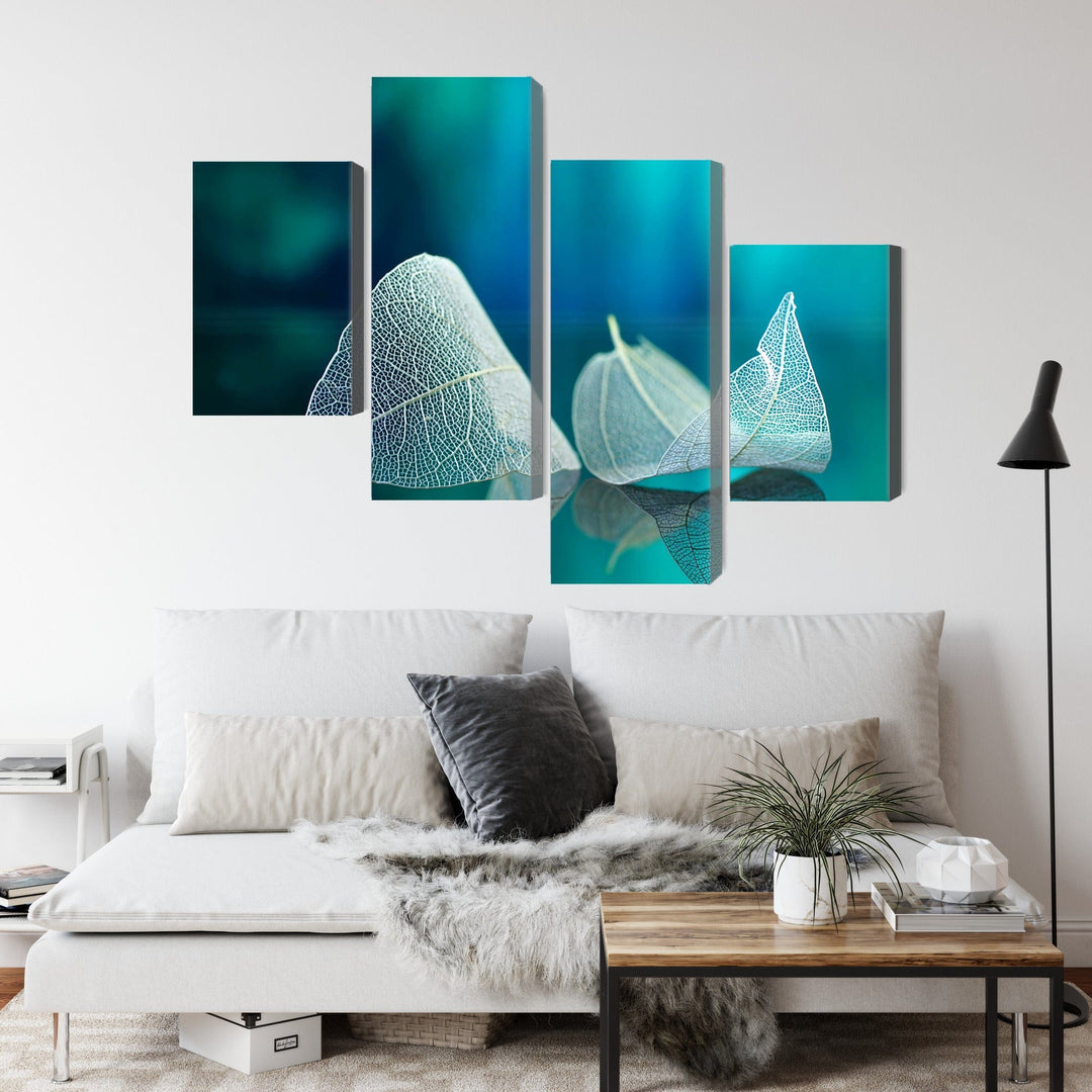 Kanva: Smalkas lapas tuvplānā, tirkīza fons X-ART