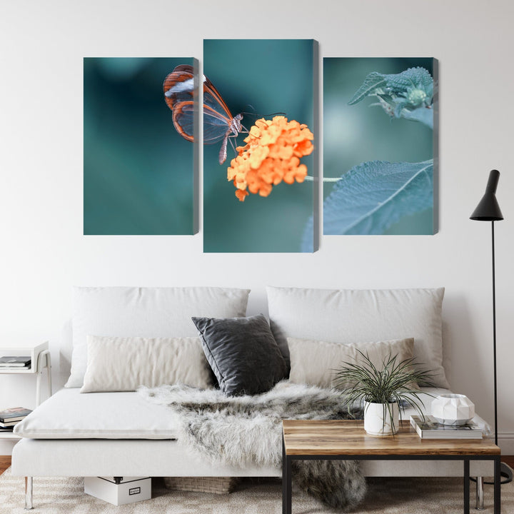 3 daļu kanva: Tauriņš vasaras dārzā, zila X-ART