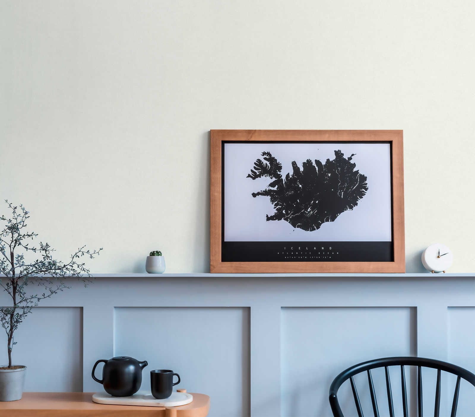 Krēmkrāsas tapetes viesistabai, matētas ar teksturētu rakstu, 1315141 AS Creation