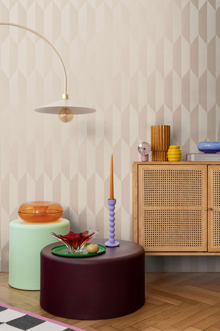 Mūsdienīgs, spīdīgs dimantu raksts uz neaustām tapetēm siltos toņos | 3010515 AS Creation