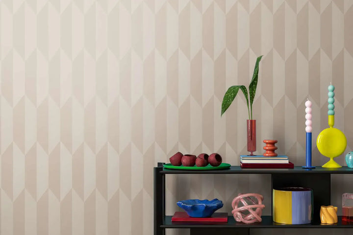 Mūsdienīgs, spīdīgs dimantu raksts uz neaustām tapetēm siltos toņos | 3010515 AS Creation