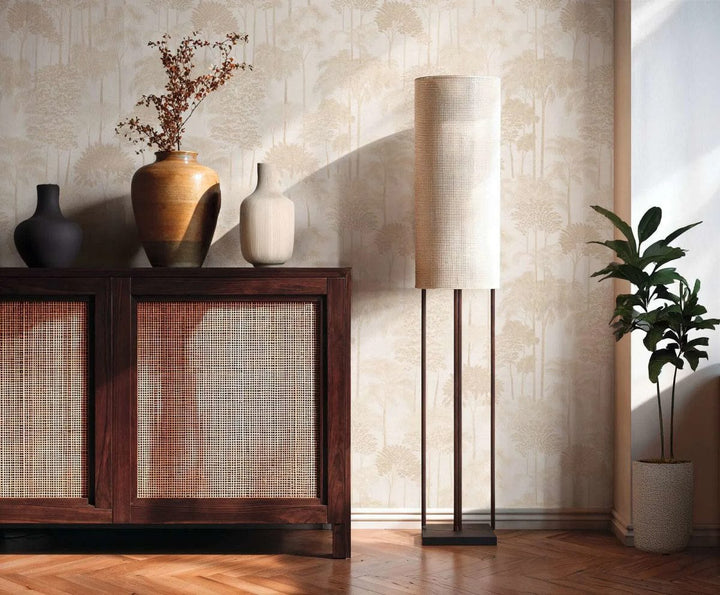 Neaustas tapetes ar izsmalcinātu palmu ilustrāciju | krēmkrāsa AS Creation