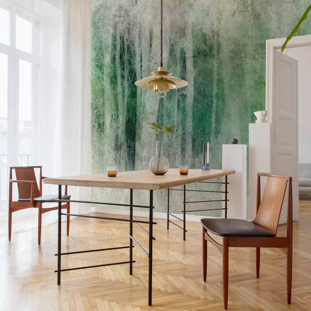 Fototapetes - Spilgti koku stumbri tumšā dziļumā: zaļā, 148813