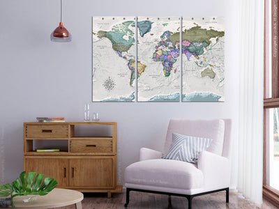 Pasaules karte uz gaiši pelēka fona, (x 3), 107202 G-ART.