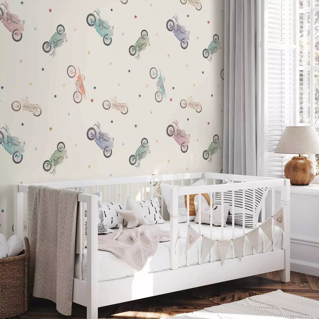 Valokuvatapetti - Värilliset moottoripyörät ja tähdet vaalealla taustalla, 149202