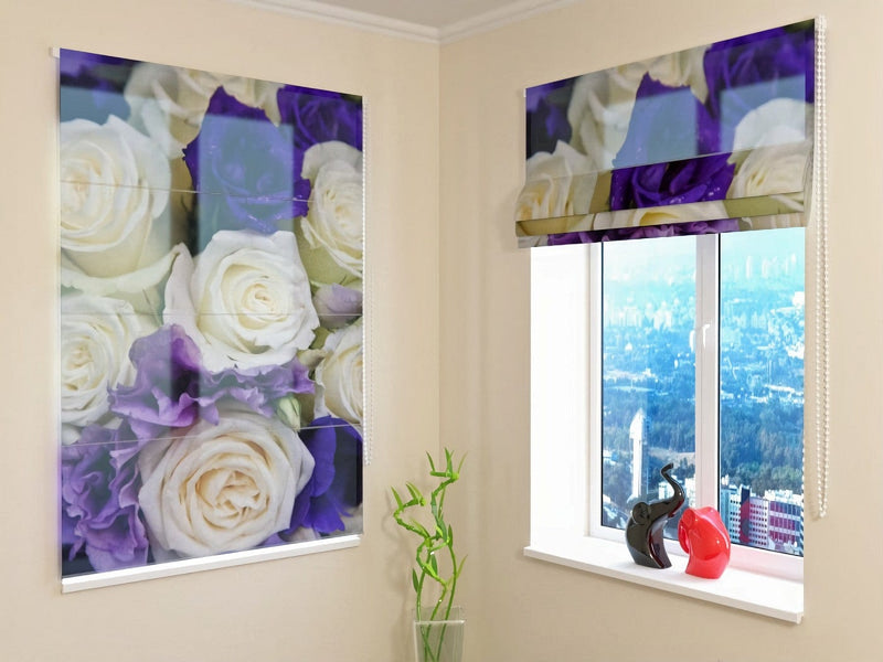 Romantic blinds for the room - a bouquet of purple and white roses on the Tapetenshop.lv