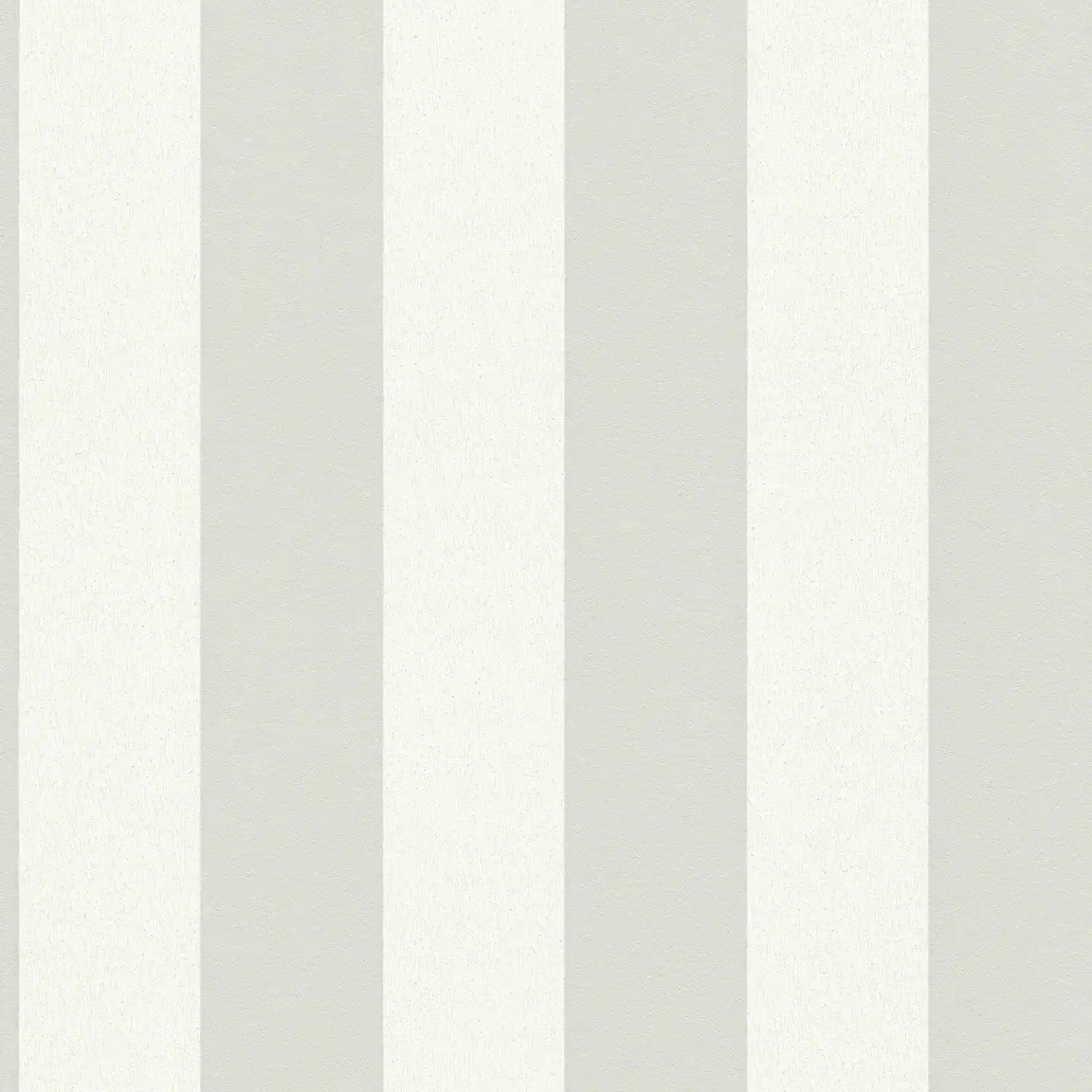 Strīpainas tapetes ar teksturētu rakstu, svītras pelēkā un baltā krāsā AS Creation