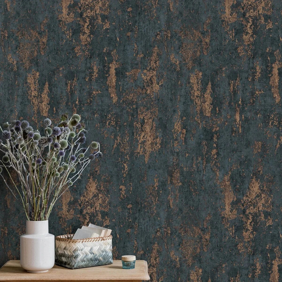 Melnas un bronzas tapetes ar apmetuma efektu greznam un modernam dizainam   Tapetenshop.lv