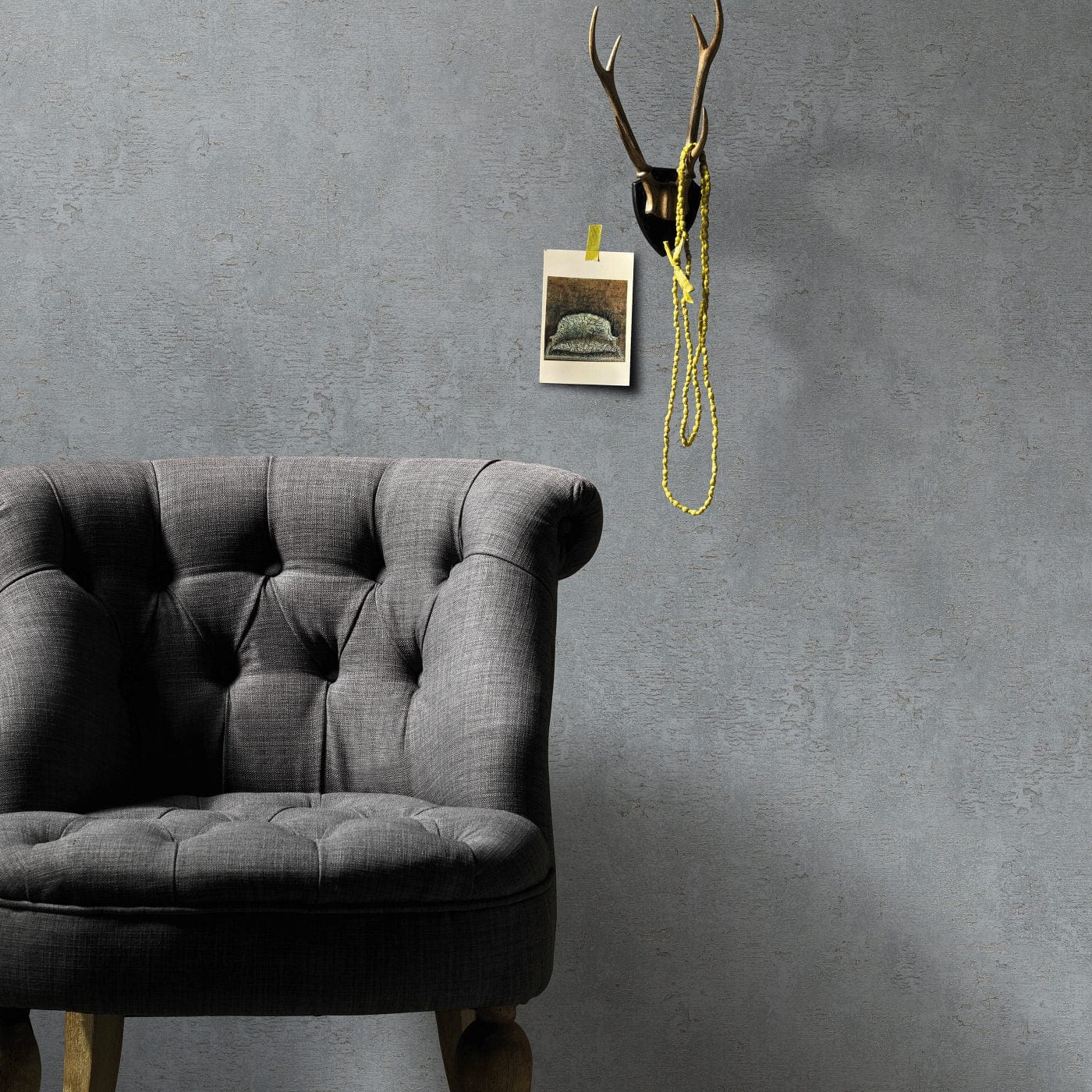 Tapetes ar betona izskatu un nedaudz spīdīgu rakstu, pelēkā krāsā - 3754306 Erismann