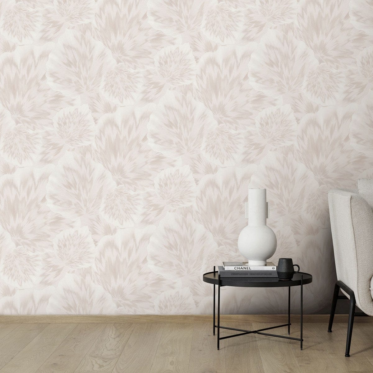 Tapetes ar lapām, krēmā/bēšā ar metālisku efektu Erismann