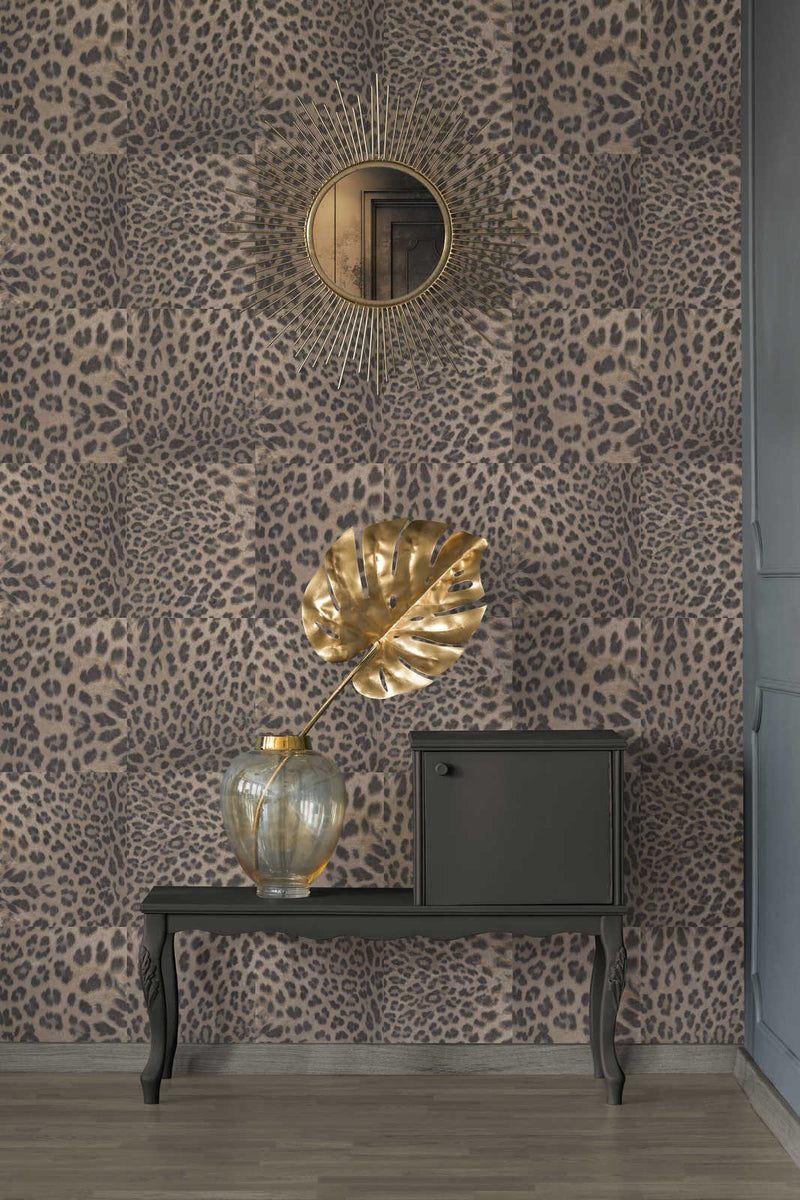 Tapetes ar leoparda rakstu bēšā krāsā, AS Creation 1360321 AS Creation