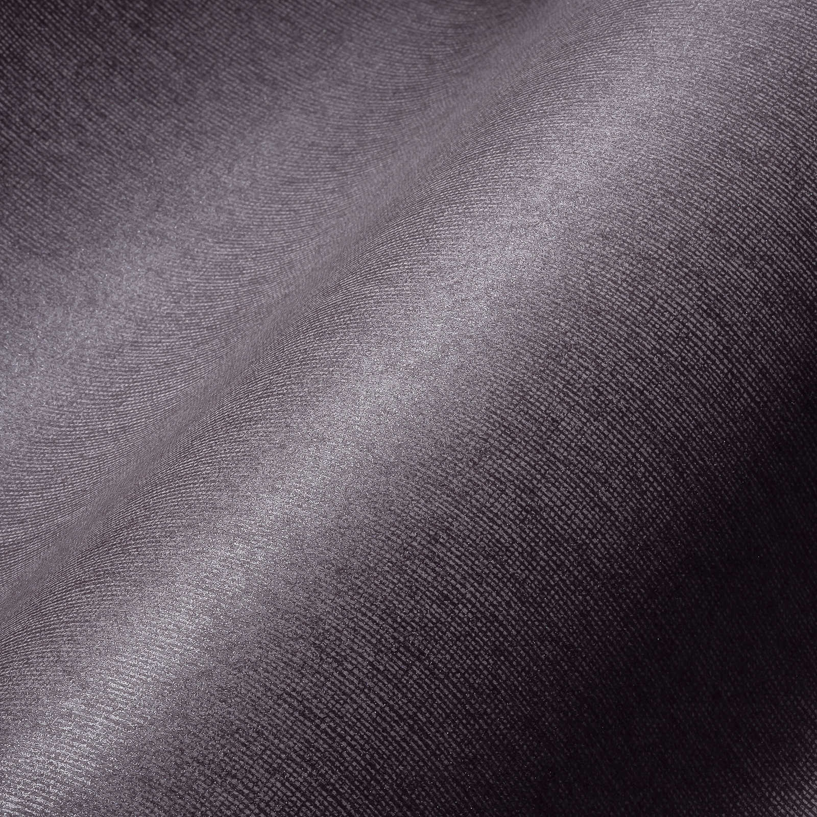 Tpetes ar nelielu mirdzumu un tekstila rakstu violēta toņos - 1335560 AS Creation