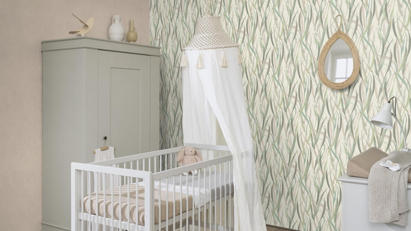 Tapetes ar zāles stiebriņiem zaļos toņos, RASCH, 330212 RASCH