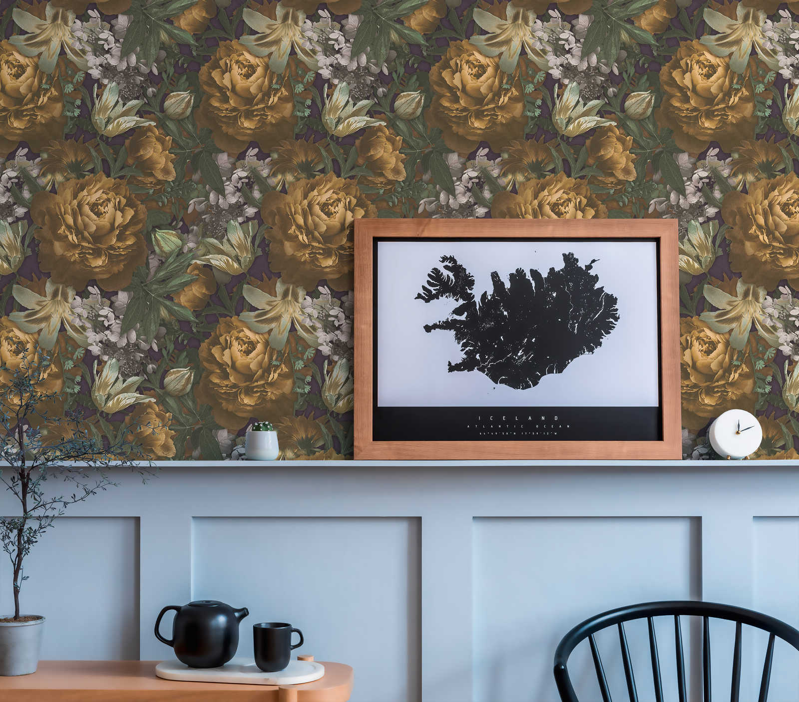 Tapetes ar ziediem: rozes un tulpes vintāžas stilā - dzeltena, 385092 AS Creation