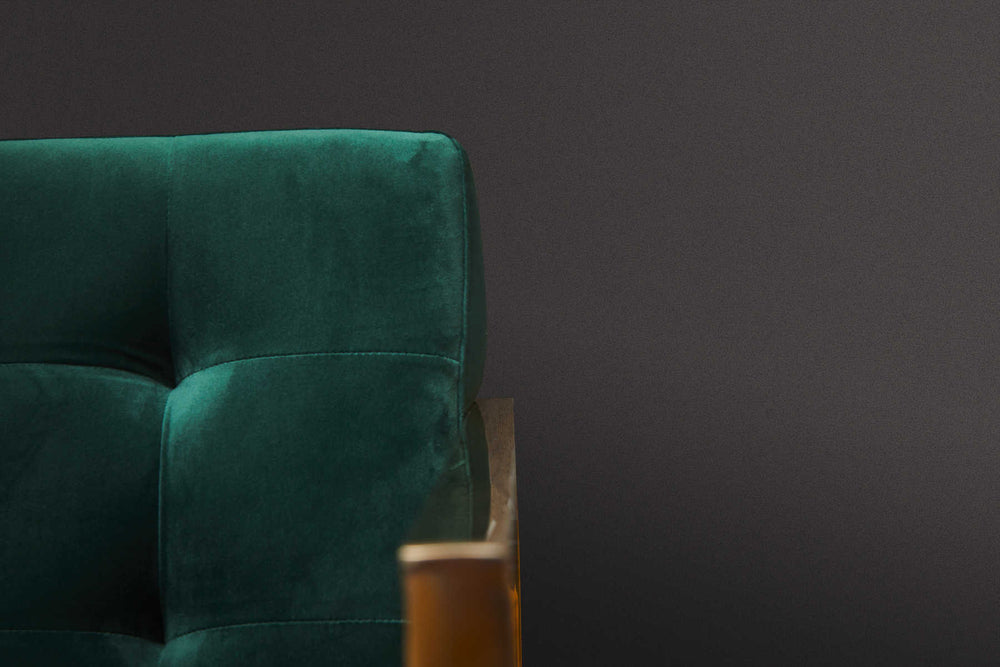 Vienkrāsainas matētas tapetes  melnā krāsā AS 368993 AS Creation